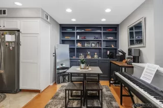 Photo #2: 260001989 Listing 