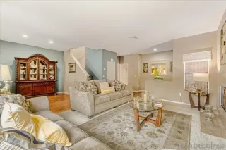 Photo #4: 260002020 Listing