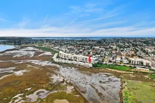 More Details about MLS # 260002033 : 4013 CROWN POINT DR UNIT 2