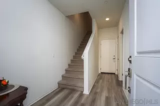 Photo #4: 260002048 Listing 