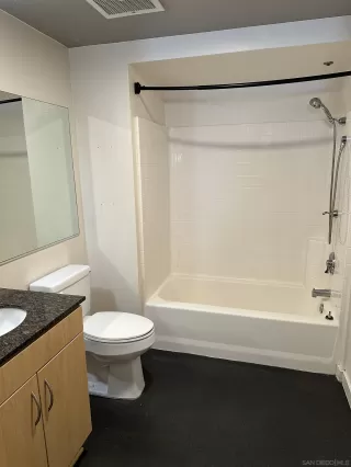 Photo #3: 260002067 Listing