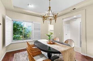 Photo #3: 260002154 Listing