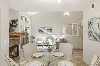 Photo #6: 260002164 Listing