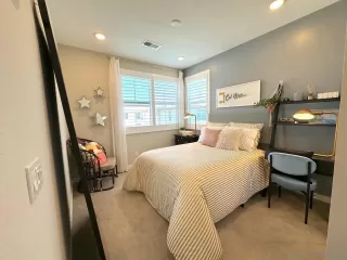 Photo #4: 260002196 Listing