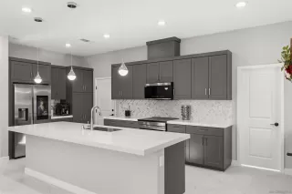 Photo #2: 260002210 Listing