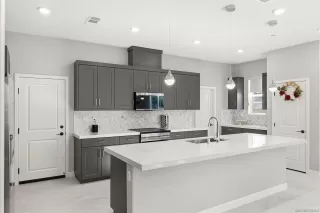 Photo #3: 260002210 Listing