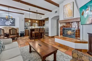 Photo #2: 260002211 Listing