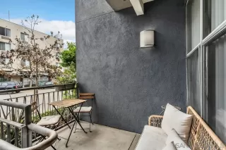 Photo #5: 260002220 Listing