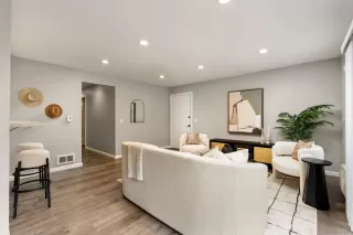 Photo #4: 260002222 Listing