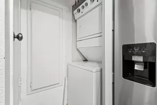 Photo #3: 260002245 Listing 