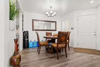 Photo #6: 260002245 Listing 