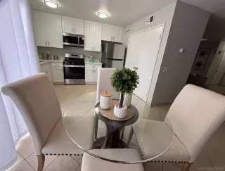 Photo #2: 260002259 Listing