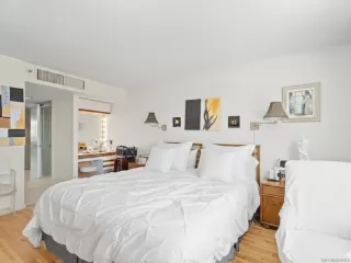 Photo #6: 260002265 Listing