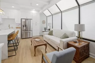 Photo #3: 260002284 Listing 