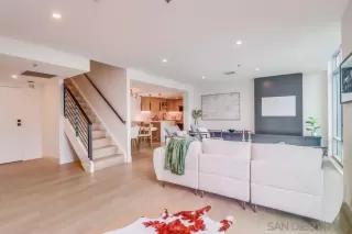 Photo #2: 2600023 Listing 