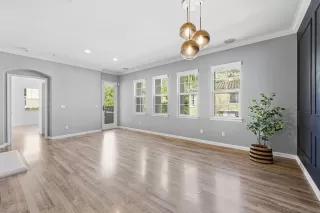 Photo #5: 260002341 Listing 