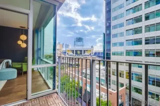 Photo #1: 260002363 Listing