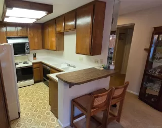 Photo #6: 260002365 Listing