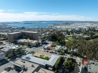 Photo #2: 260002379 Listing