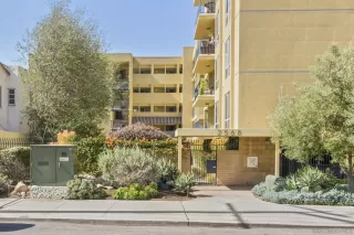 Photo #4: 260002379 Listing