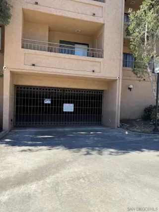 Photo #1: 260002384 Listing