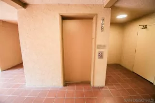 Photo #3: 260002384 Listing