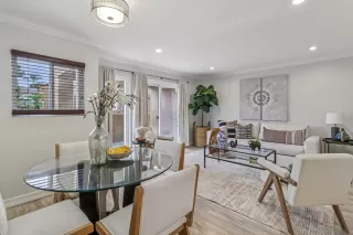 Photo #1: 260002390 Listing 