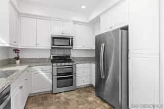 Photo #2: 260002395 Listing 