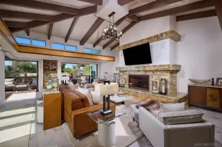 Photo #5: 260002399 Listing