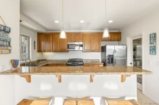 Photo #4: 260002441 Listing 