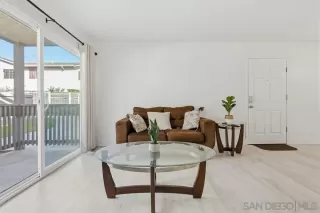 Photo #4: 260002449 Listing 