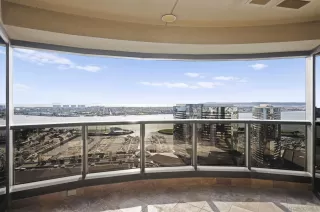 More Details about MLS # 260002489 : 100 W HARBOR DR UNIT 3005