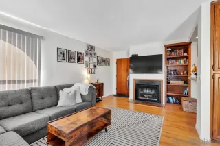 Photo #5: 260002500 Listing 