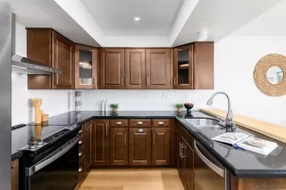 Photo #2: 260002518 Listing 