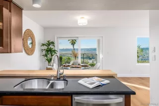 Photo #4: 260002518 Listing 