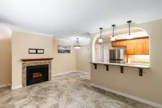 Photo #1: 260002586 Listing 