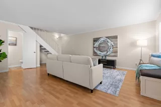 Photo #6: 260002613 Listing 