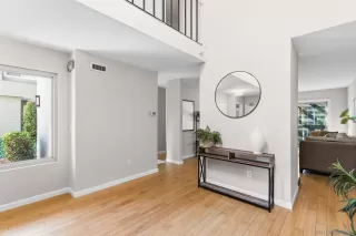 Photo #2: 260002641 Listing 