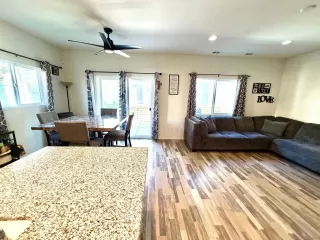 Photo #5: 260002654 Listing 