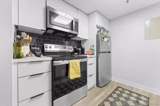 Photo #6: 260002656 Listing 