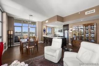 Photo #3: 260002698 Listing 