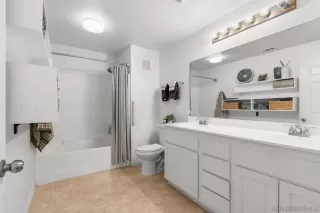 Photo #2: 260002712 Listing 