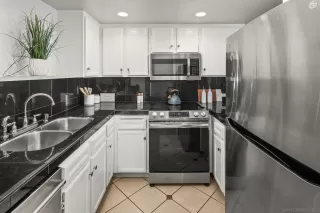 Photo #4: 260002720 Listing 