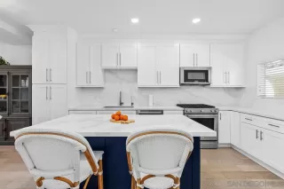 Photo #2: 260002727 Listing 