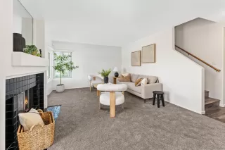 Photo #6: 260002732 Listing 