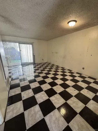 Photo #4: 260002747 Listing 