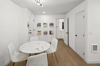 Photo #2: 260002759 Listing 