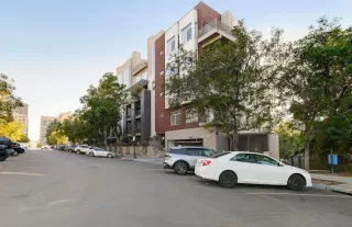 Photo #1: 260002771 Listing 