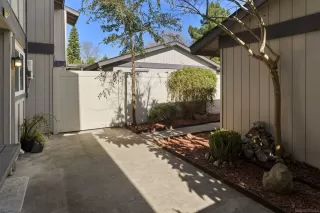 Photo #2: 260002774 Listing 