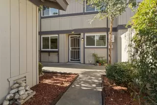 Photo #3: 260002774 Listing 